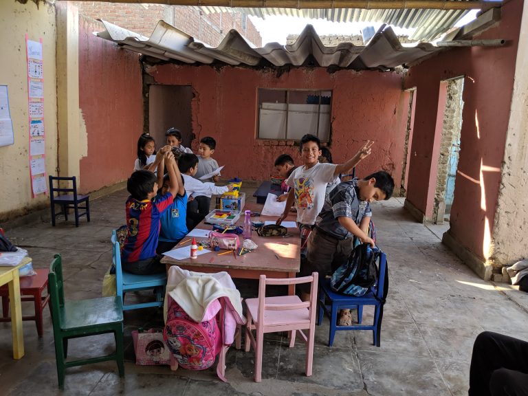 Kids at the Niños Del Oro community center to get extra help after school.